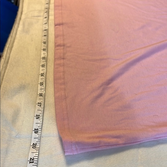 Pink Graphic Short Sleeve Tee Gnomes and Hearts Sz M - Picture 2 of 5